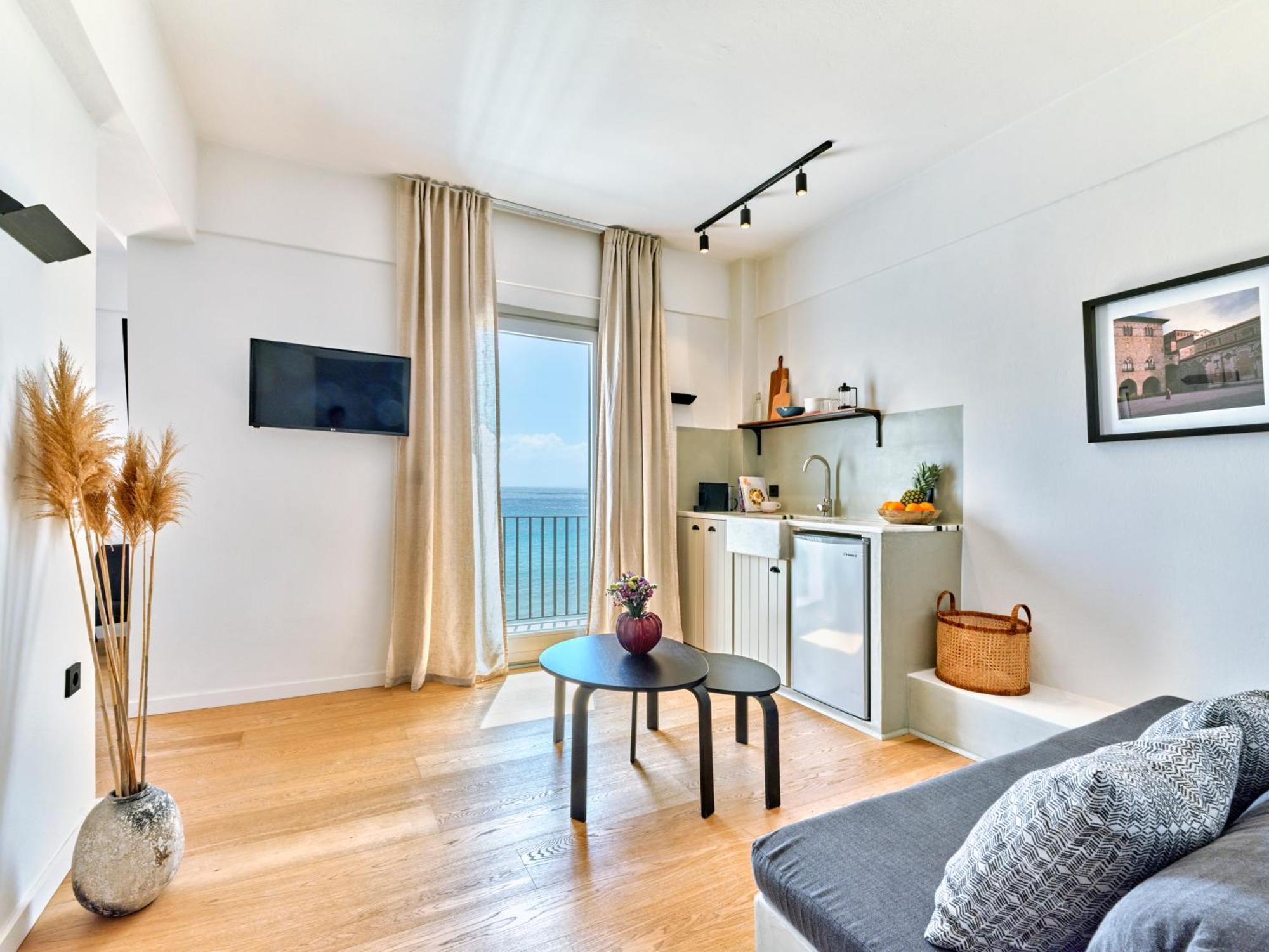 Magoo Suites Logarász Kültér fotó