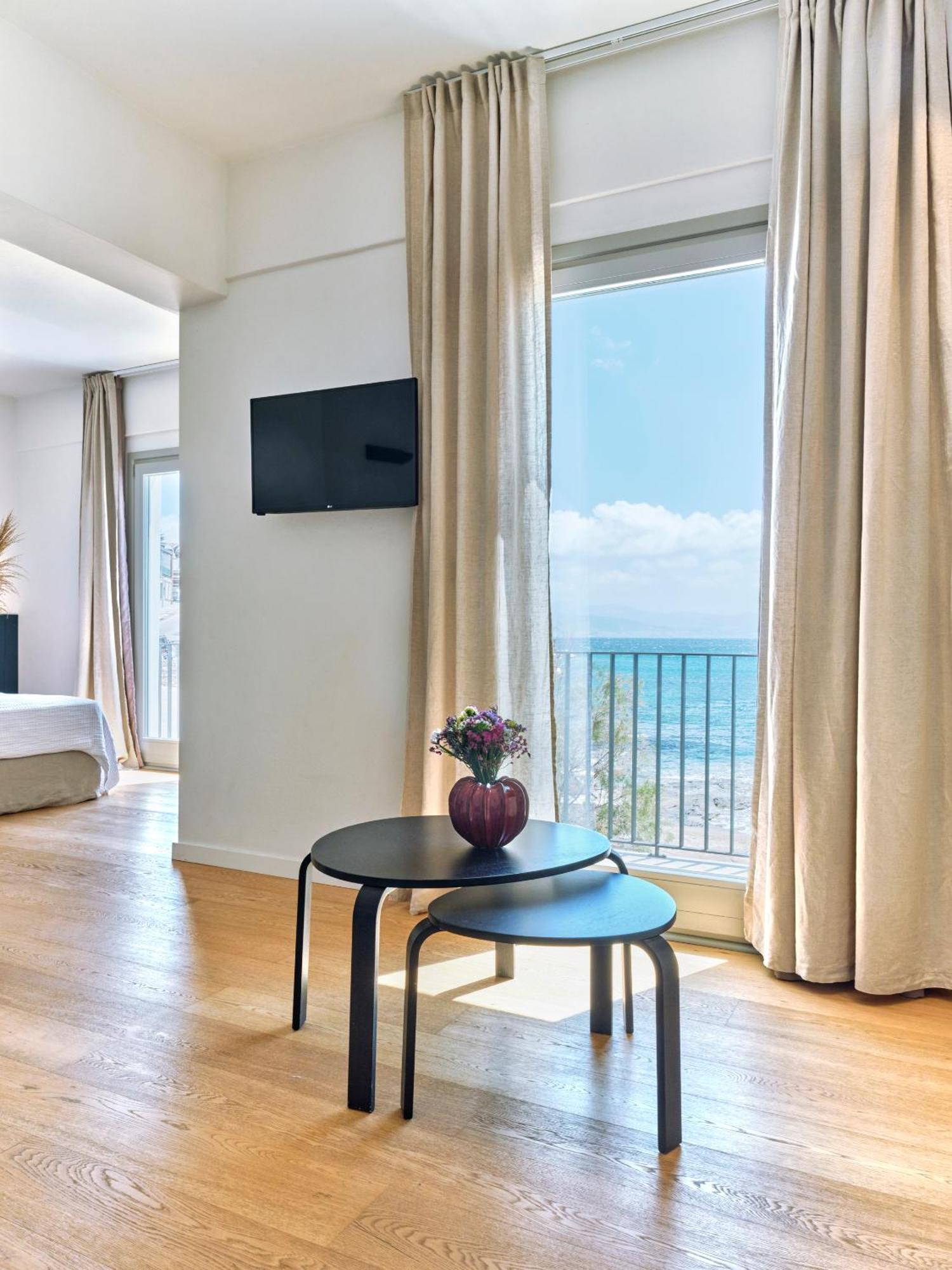 Magoo Suites Logarász Kültér fotó